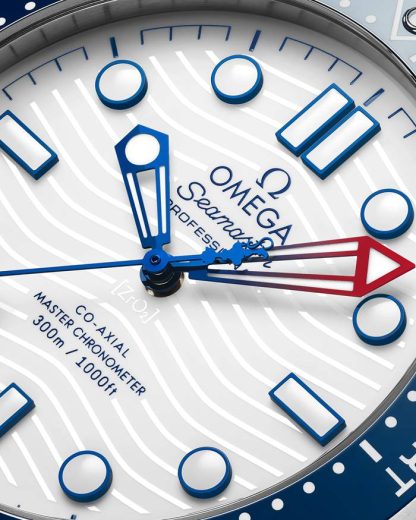 Omega America's Cup Seamaster Diver 300M 42 mm, stalowy na gumowym pasku 210.32.42.20.04.002 - obrazek 4