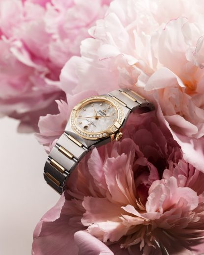 Omega Constellation 29 mm, stal - żółte złoto na stali - żółte złoto 131.25.29.20.55.002 - obrazek 3