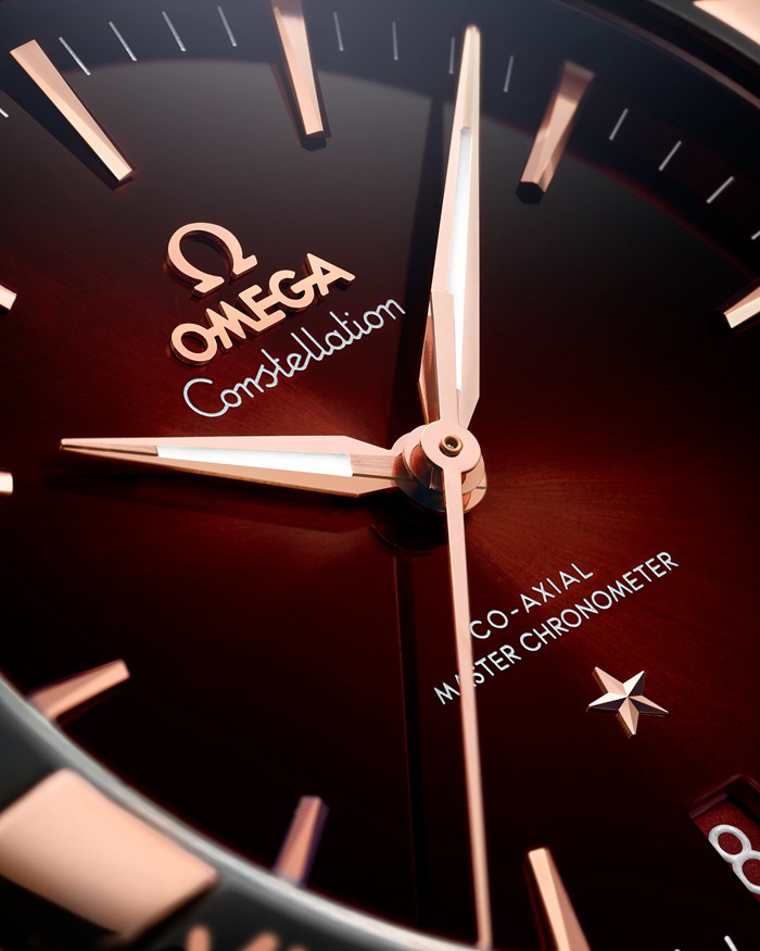 Omega Constellation 41 mm, stal - złoto Sedna™ na skórzanym pasku 131.23.41.21.11.001 - obrazek 3