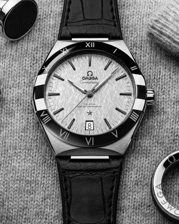 Omega Constellation 41 mm, stalowy na skórzanym pasku 131.33.41.21.06.001 - obrazek 5