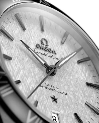Omega Constellation 41 mm, stalowy na skórzanym pasku 131.33.41.21.06.001 - obrazek 3