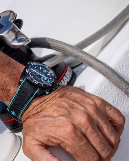 Omega ETNZ Deep Black Seamaster Planet Ocean 600M 45,5 mm, czarna ceramika na gumowym pasku 215.92.46.51.01.003 - obrazek 3