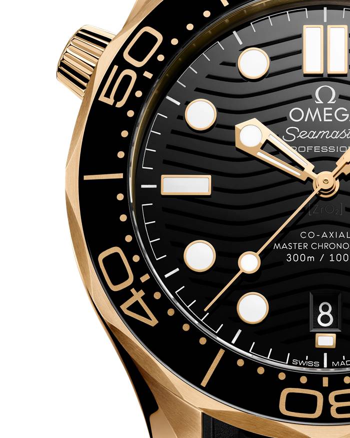 Omega New Seamaster Diver 300M 42 mm, złoto Moonshine™ na gumowym pasku 210.62.42.20.01.003 - obrazek 3