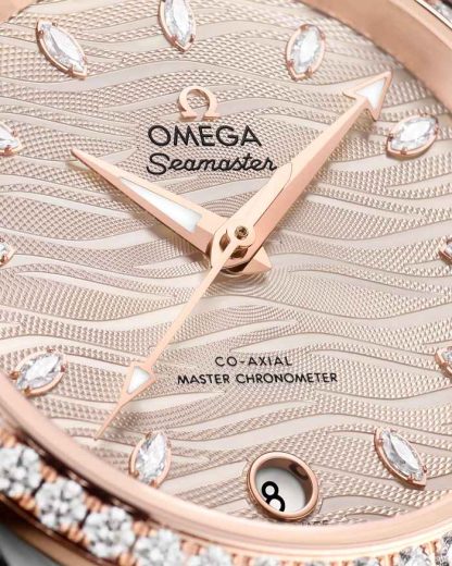 Omega Seamaster Aqua Terra 150M 34 mm, stal - złoto Sedna™ na skórzanym pasku 220.28.34.20.59.001 - obrazek 3