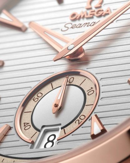 Omega Seamaster Aqua Terra 150M 41 mm, złoto Sedna™ na gumowym pasku 220.52.41.21.02.001 - obrazek 3