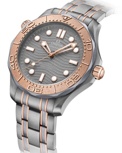Omega Seamaster Diver 300M 42 mm, tytan - tantal - złoto Sedna™ na tytanie - tantalu - złocie Sedna™ 210.60.42.20.99.001 - obrazek 3