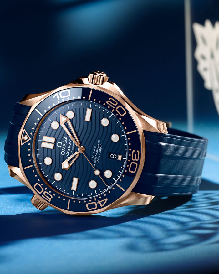 Omega Seamaster Diver 300M 42 mm, złoto Sedna™ na gumowym pasku 210.62.42.20.03.001 - obrazek 3