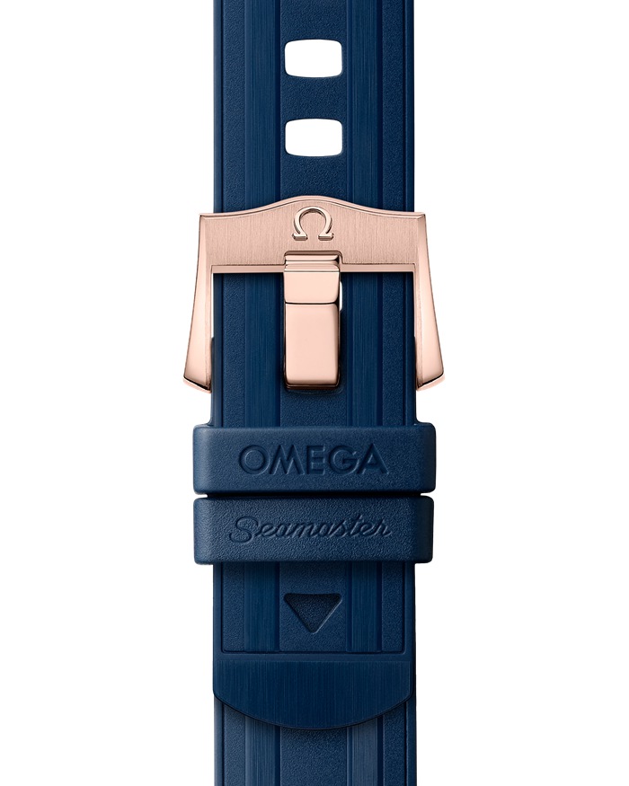 Omega Seamaster Diver 300M 42 mm, złoto Sedna™ na gumowym pasku 210.62.42.20.03.001 - obrazek 4
