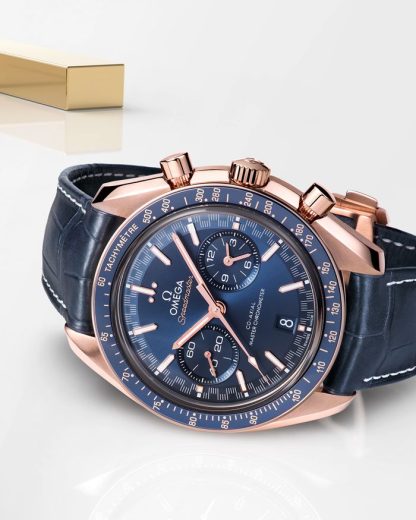 Omega Speedmaster Racing 44,25 mm, złoto Sedna™ na skórzanym pasku 329.53.44.51.03.001 - obrazek 3