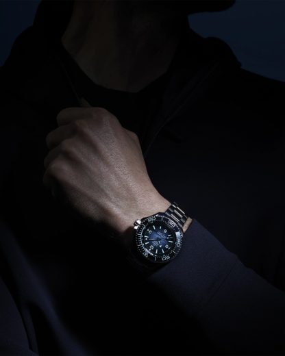 Omega Ultra Deep Summer Blue Seamaster Planet Ocean 6000M 45,5 mm, O-MEGASTEEL na O-MEGASTEEL 215.30.46.21.03.002 - obrazek 3